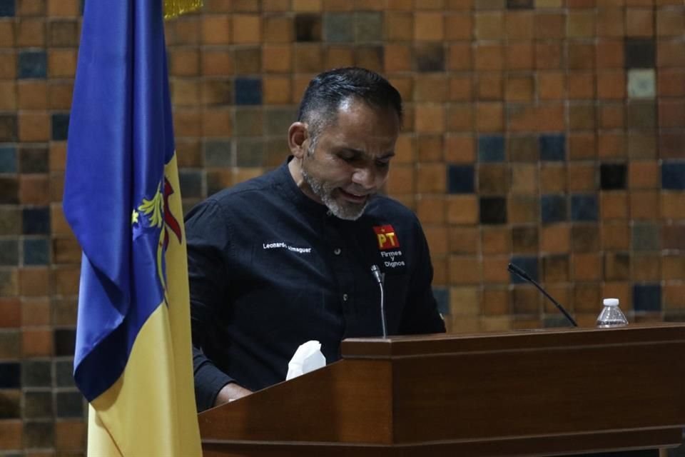 Leonardo Almager de la bancada del PT en la Legislatura 64 del Congreso de Jalisco.