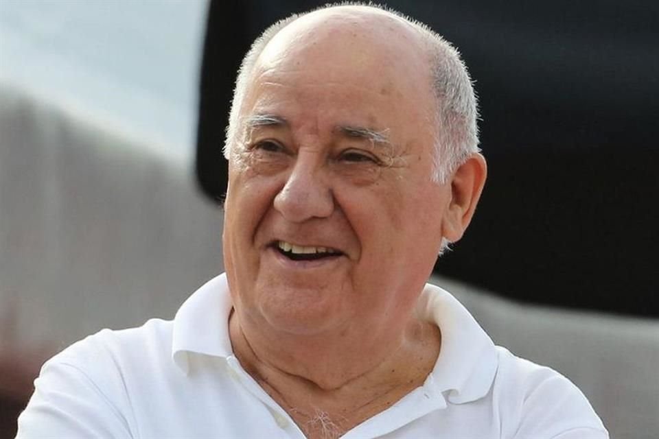 El empresario Amancio Ortega, dueño de Zara, donó poco más de 2 mil 188 millones de pesos a víctimas de inundaciones en España.