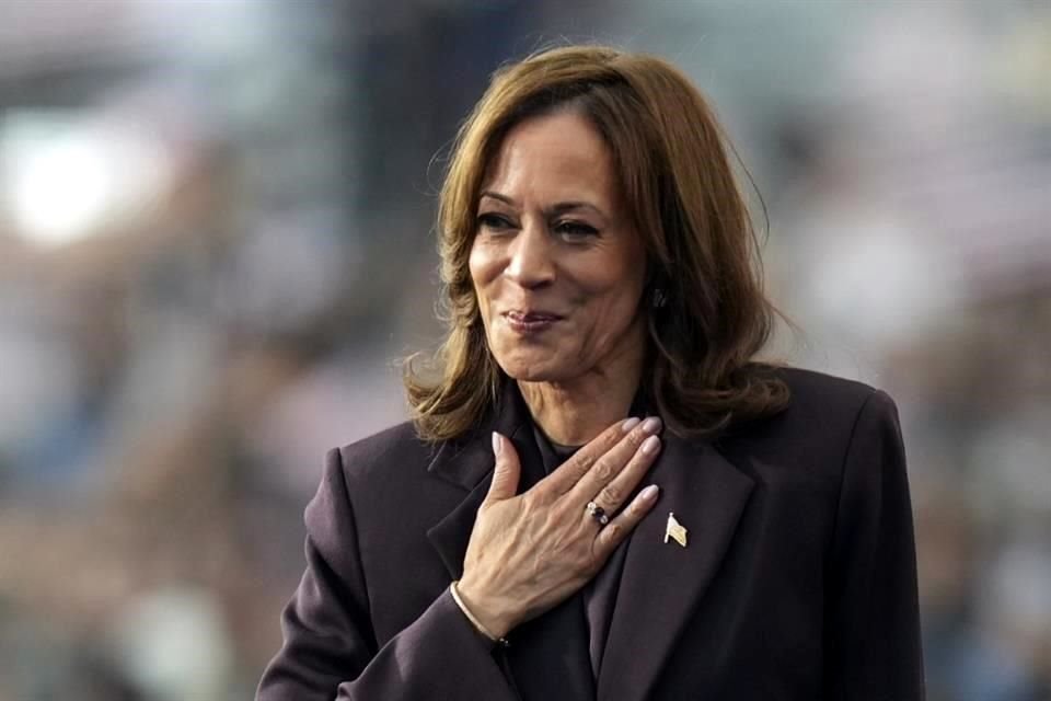 Kamala Harris aceptó que el resultado de la elección en EU no es lo que quería y dijo que ofreció a Trump ayudarlo con la transición.