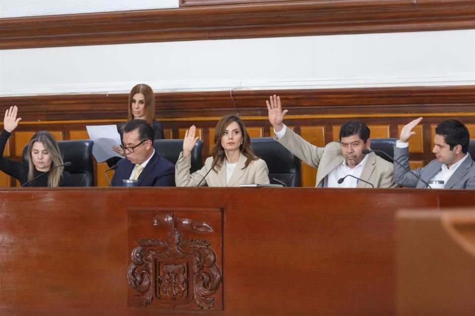 Durante la sesión extraordinaria del cabildo del Ayuntamiento de Guadalajara.