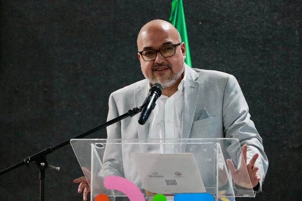 Vicente Viveros, presidente del CPS Anticorrupción de Jalisco, advirtió sobre incertidumbre por posible extinción de organos autónomos federales.