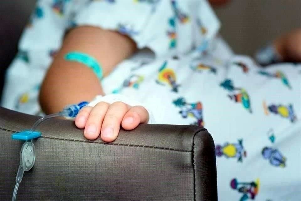 Organizaciones de padres de niños con cáncer criticaron el apoyo económico bimestral de 6 mil 400 pesos anunciado por el Gobierno federal. 