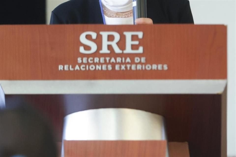 El Gobierno de México negó haber sostenido reuniones con funcionarios de alto nivel de Estados Unidos para investigar y perseguir a políticos de México ligados con el crimen organizado.