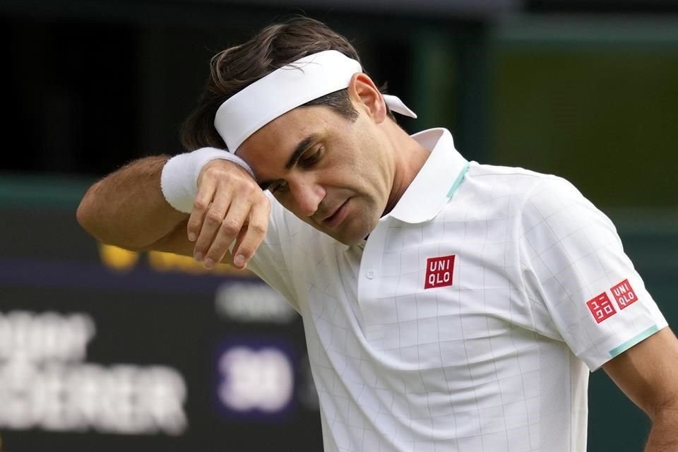 Federer ha batallado para recuperar su mejor estado físico.