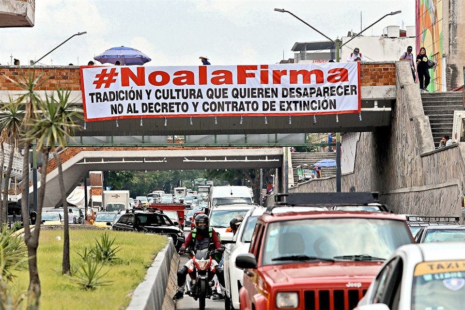 El año pasado, locatarios del Mercado San Juan de Dios se manifestaron en contra del decreto.