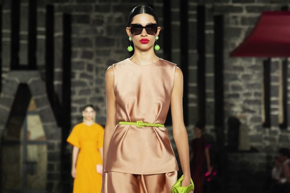 Diseños de Carolina Herrera.