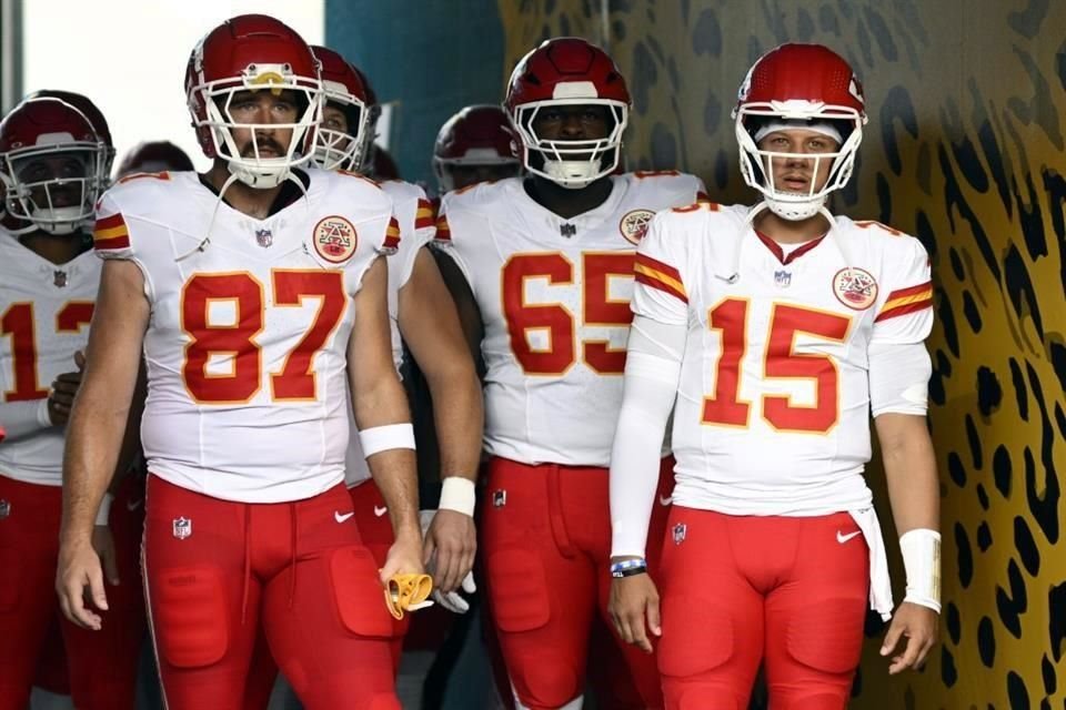 Mahomes y Kelce sufrieron robos en sus casas hace unas semanas.