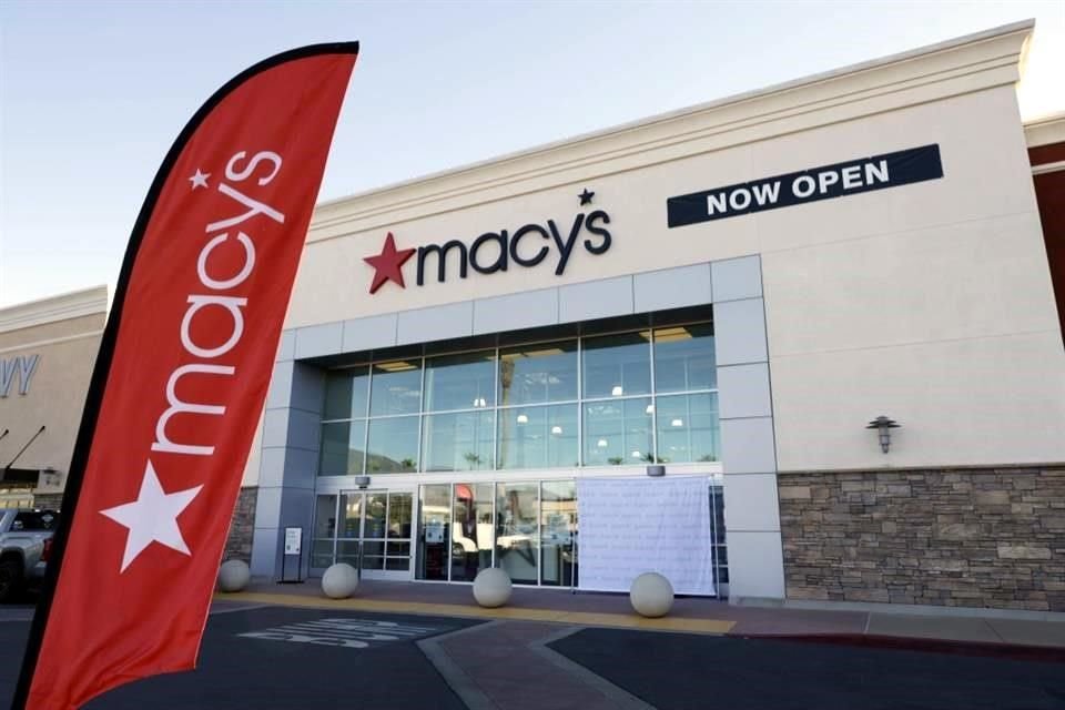 Macy's dijo que 'no hay indicios' de que las entradas contables erróneas hayan tenido algún impacto en las actividades de administración de efectivo de la compañía o en los pagos a proveedores.