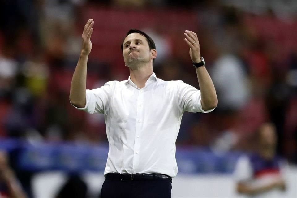 Las negociaciones entre la directiva del Atlas y el entrenador español Beñat San José no se concretaron para que éste siguiera en el equipo.
