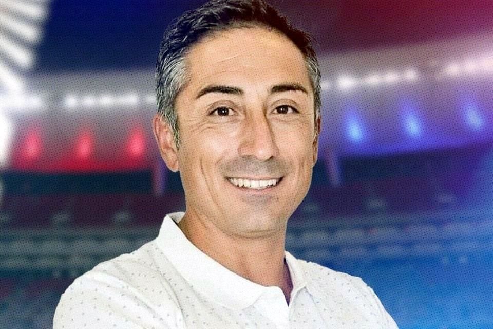 Antonio Contreras, nuevo DT de Chivas femenil.