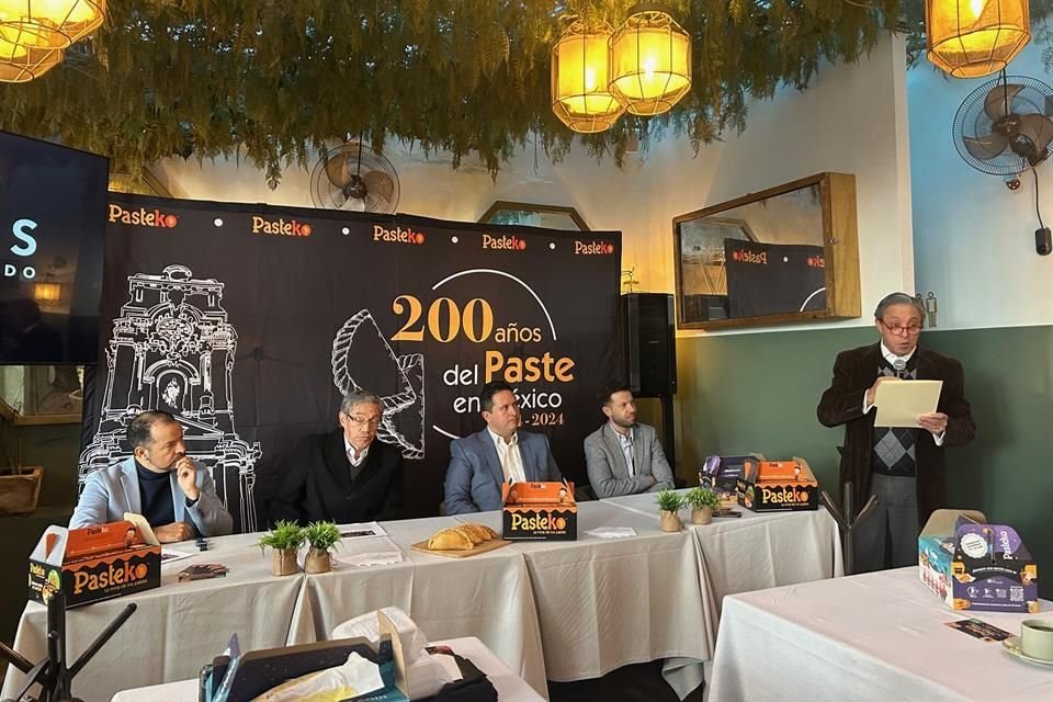 Los deliciosos pastes, traídos a México por los ingleses, cumplen 200 años de ser un manjar en el País, y lo celebrarán con un libro.