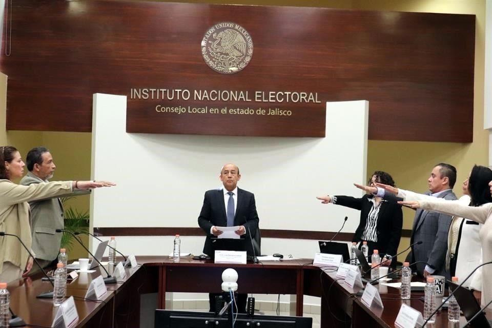 Sesión de instalación de la Junta Local del INE.