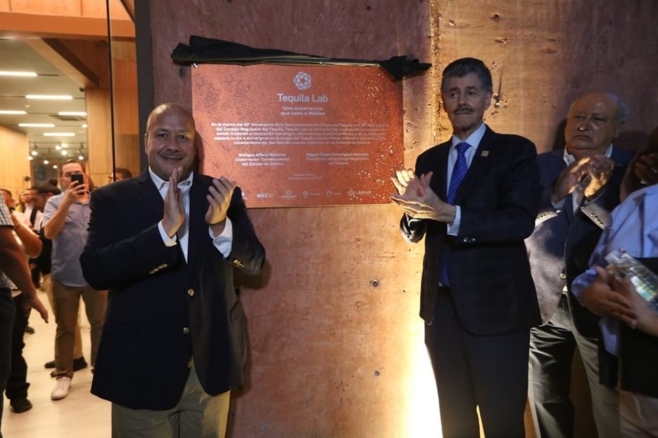 Este miércoles se inauguró en Zapopan Tequila Lab, un espacio que enaltece el legado del tequila como símbolo cultural y económico del país.