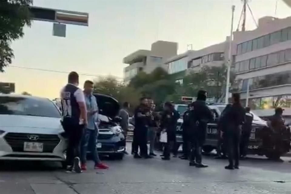 La detención del presunto ladrón que participó en el tiroteo con policías de Guadalajara fue considerada como legal y se definirá si queda sujeto a proceso penal.