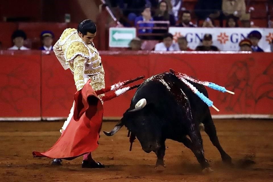 Dos jueces federales rechazaron suspender la reforma que prohíbe corridas de toros tradicionales en la Ciudad de México.