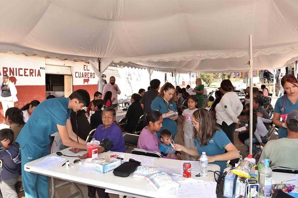 En colaboración con la Alianza Nacional de Prevención y Salud, estudiantes de la UAG realizaron brigada de salud al interior de Jalisco.