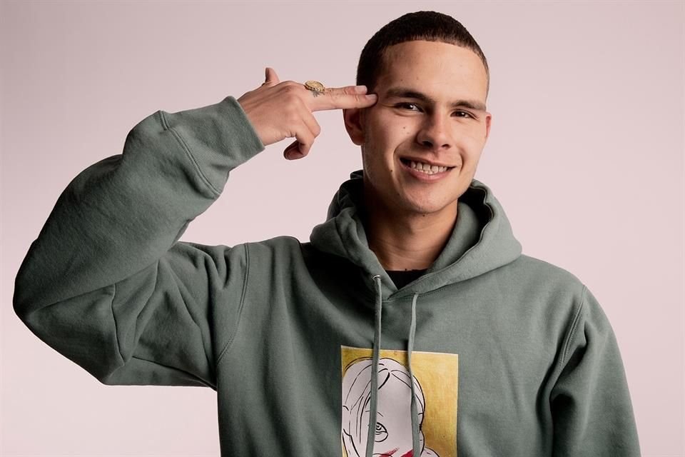 Durante el juicio, se reveló que un grupo de mujeres que Slowthai había conocido antes de su show en Oxford habían invitado al rapero y a sus amigos a una fiesta en una de sus casas.