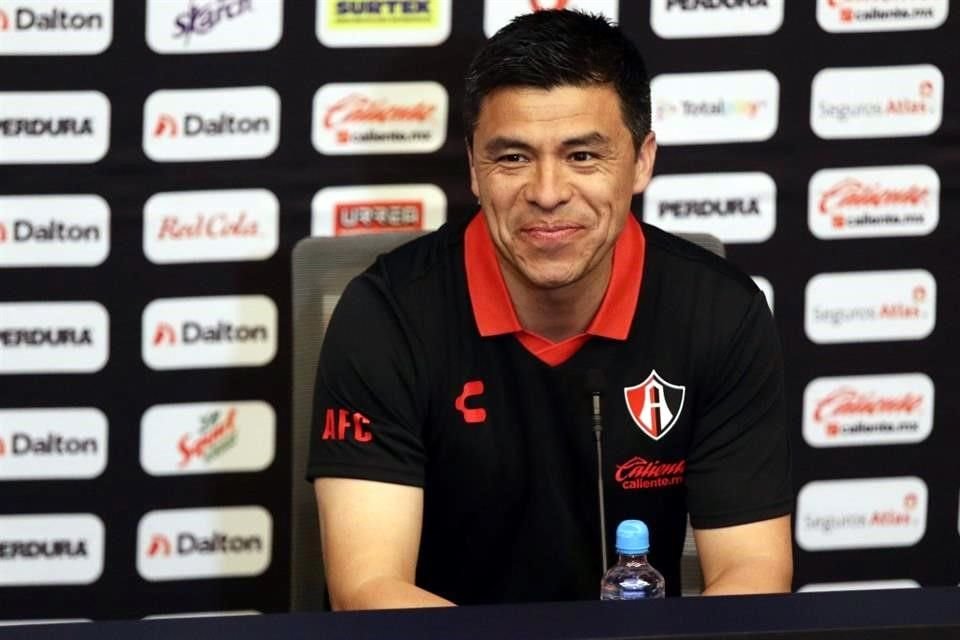 Gonzalo Pineda debutará como técnico en la Liga MX tras su paso por el Atlanta United.