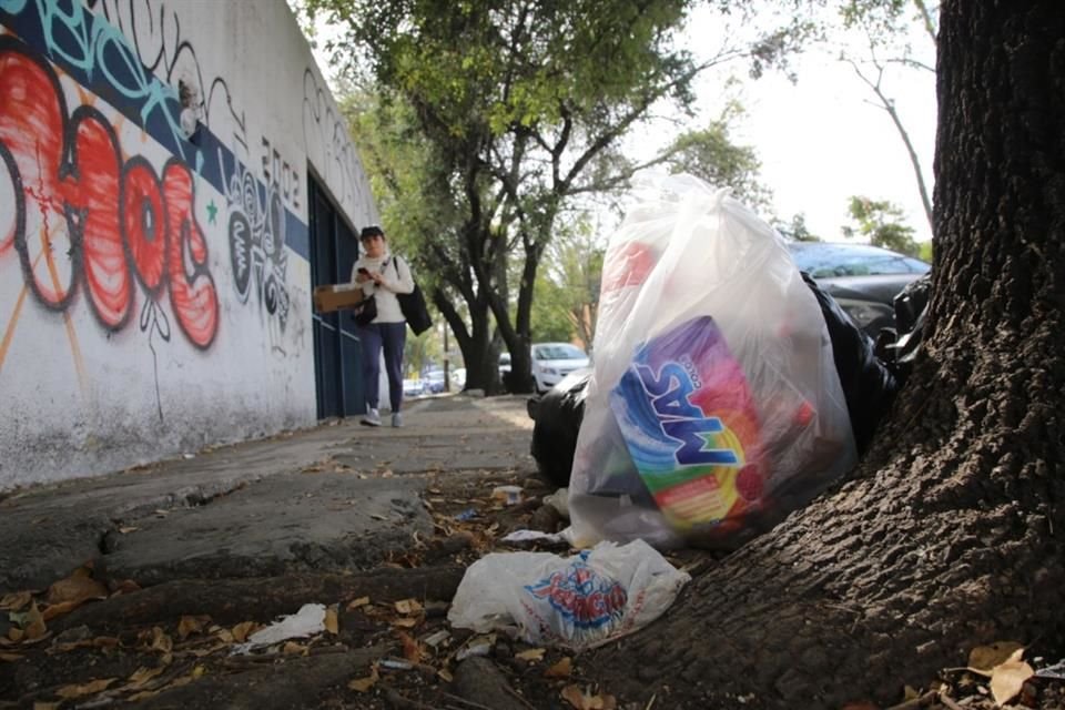 El problema se observó también en la Calle Félix Palavicini, entre Av. Circunvalación y Prolongación Alcalde.