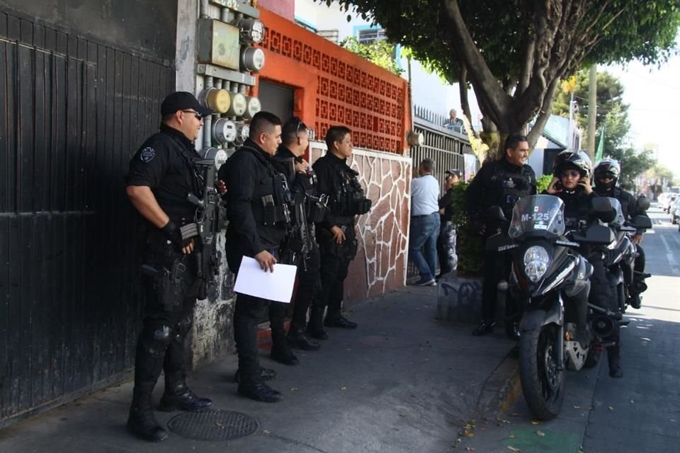 El cadáver de un hombre fue localizado por un familiar en su vivienda, en la Colonia San Andrés, en Guadalajara.