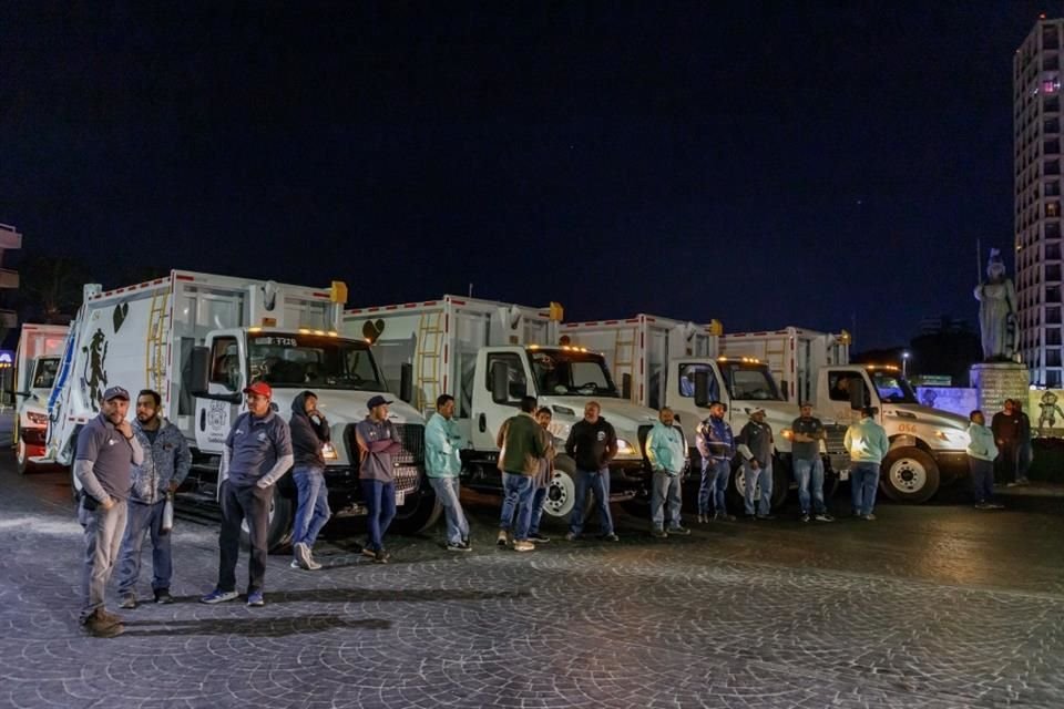 Guadalajara entró hoy a una nueva etapa en el proceso de recolección de basura, luego de que Caabsa manejó el servicio durante tres décadas.