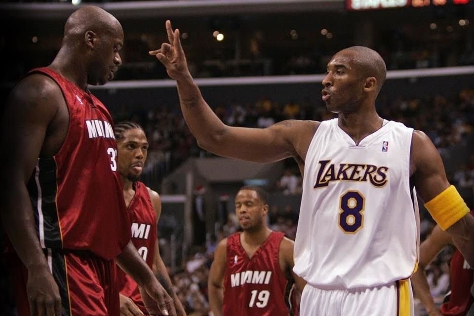 La Navidad del 2004 se volvió inolvidable para la NBA luego que Shaq y Kobe se enfrentaran por primera vez.