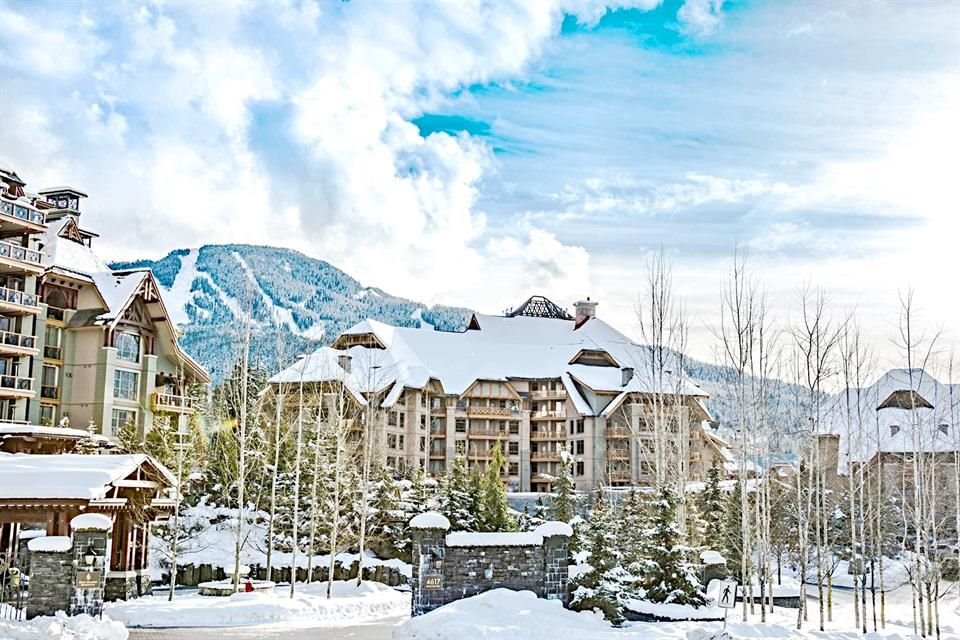 Visita el Four Seasons Resort and Residences Whistler, un rincón de placer invernal en la Columbia Británica.