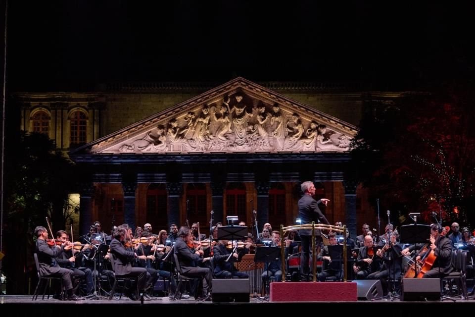 El lunes 16 de diciembre, la Orquesta Filarmónica de Jalisco interpretó en un concierto público 'El Mesías', de Georg Friedrich Haendel.