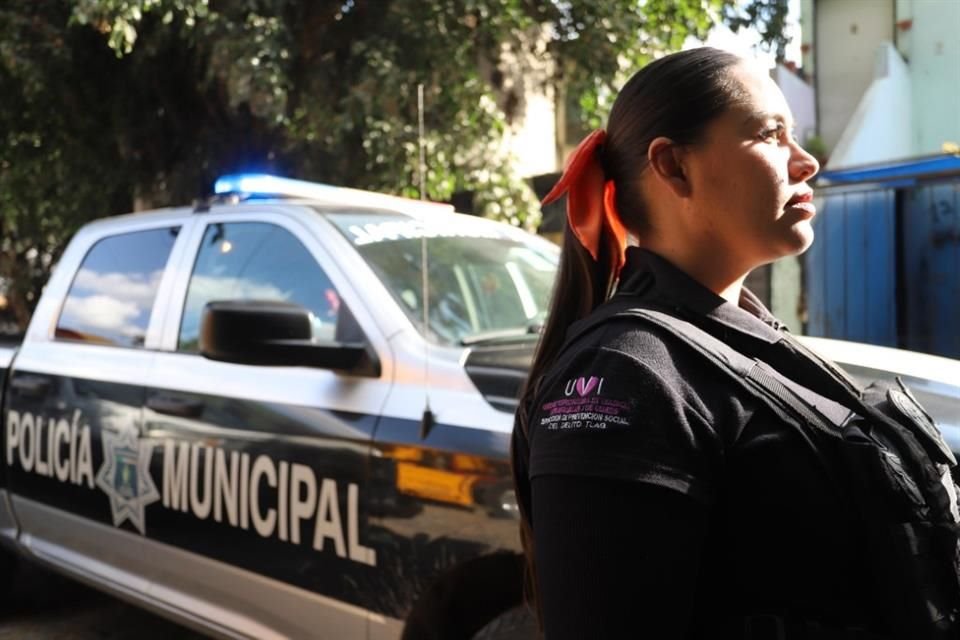 Una llamada al número de emergencias hecha por vecinos alertó a la Comisaría municipal.