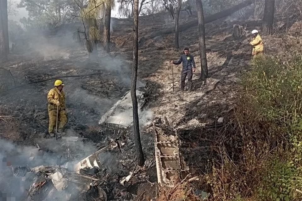 Una aeronave Cessna 207 se desplomó en el Municipio de Quitupan, dejando un saldo de 7 personas fallecidas.