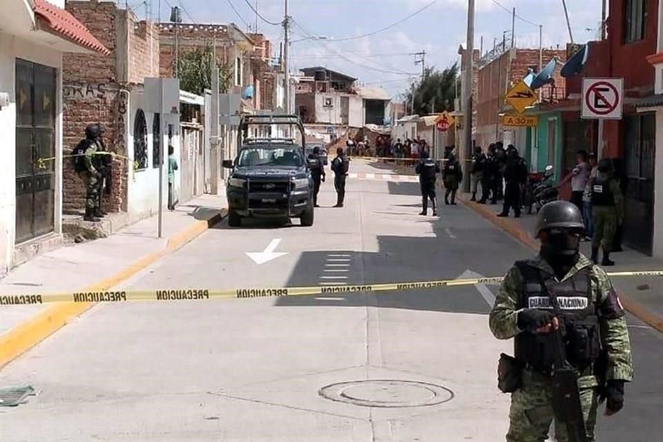 Una jornada violenta dejó al menos 17 personas asesinadas durante el fin de semana en distintos incidentes registrados en Guanajuato.