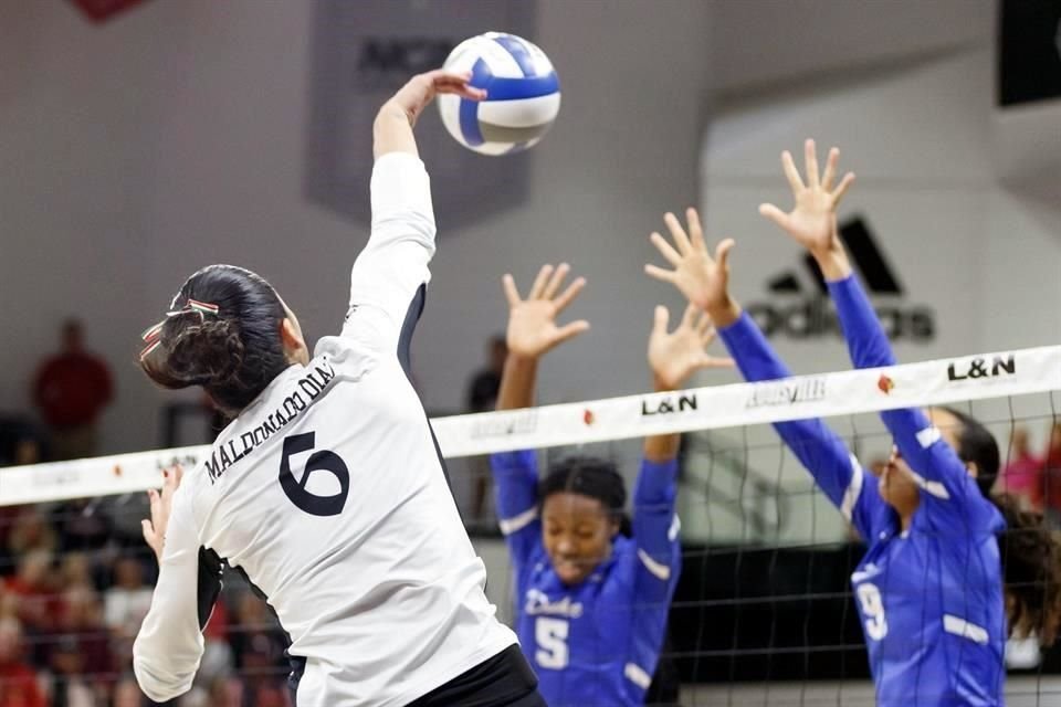 Sofía Maldonado Díaz, voleibolista jalisciense subcampeona de la NCAA con Louisville University.