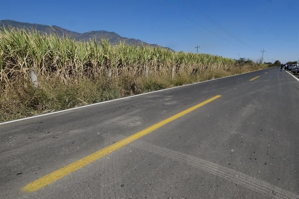 El Gobernador Pablo Lemus inauguró la rehabilitación del camino de Ameca a Labor de Solís.