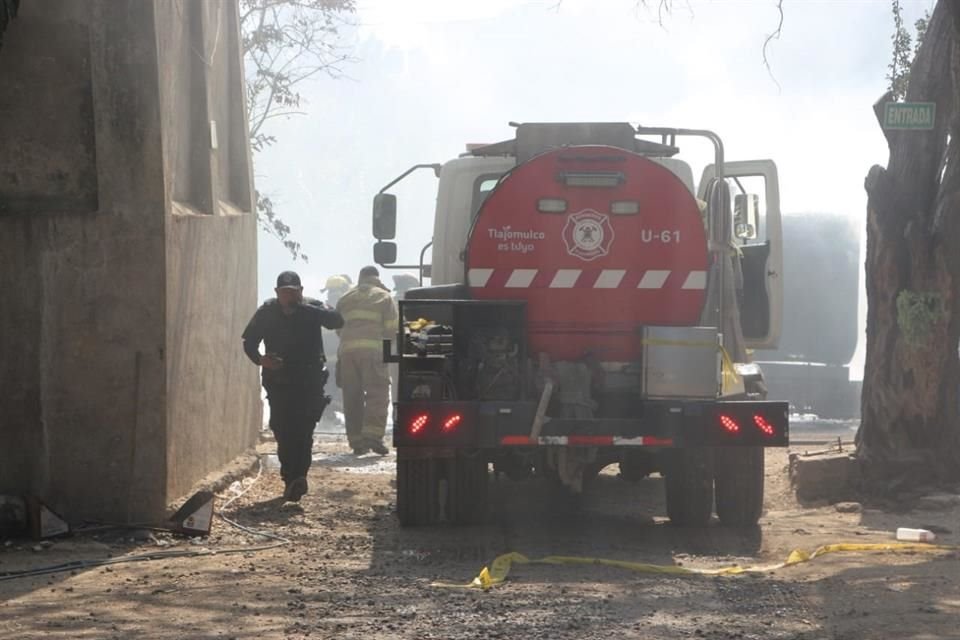 El incendio en el predio de Tlajomulco, se registró el 9 de diciembre; ahí mismo se decomisó el combustible y los vehículos.