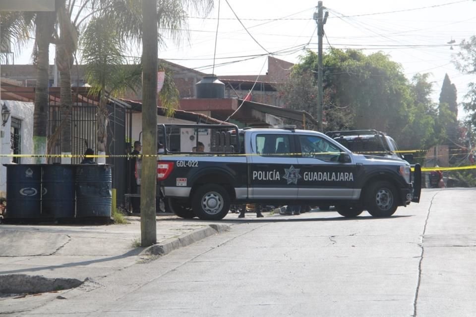 De acuerdo con la Comisaría de Guadalajara, el fallecido les apuntó con un arma y ellos respondieron ante una posible agresión.