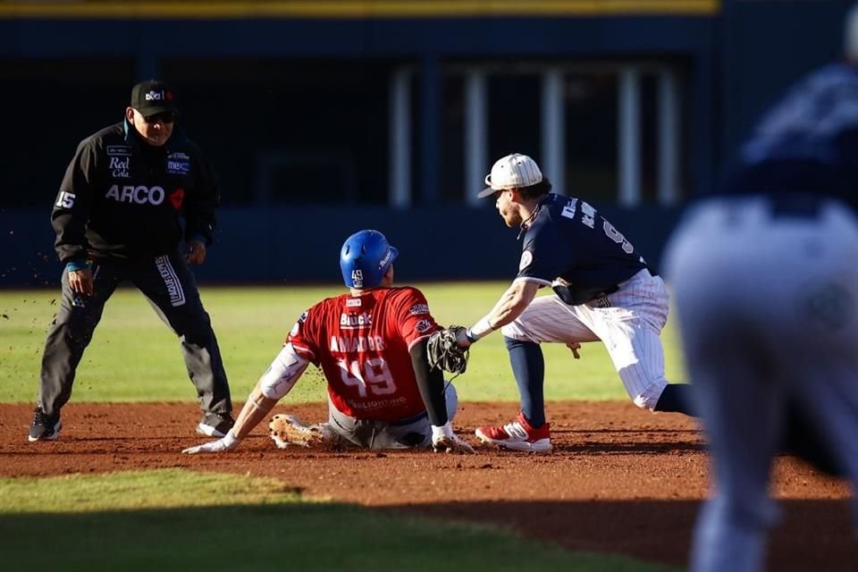 Celebra Charros y Águilas el cuarto juego de la serie del primer playoffs de la LMP.