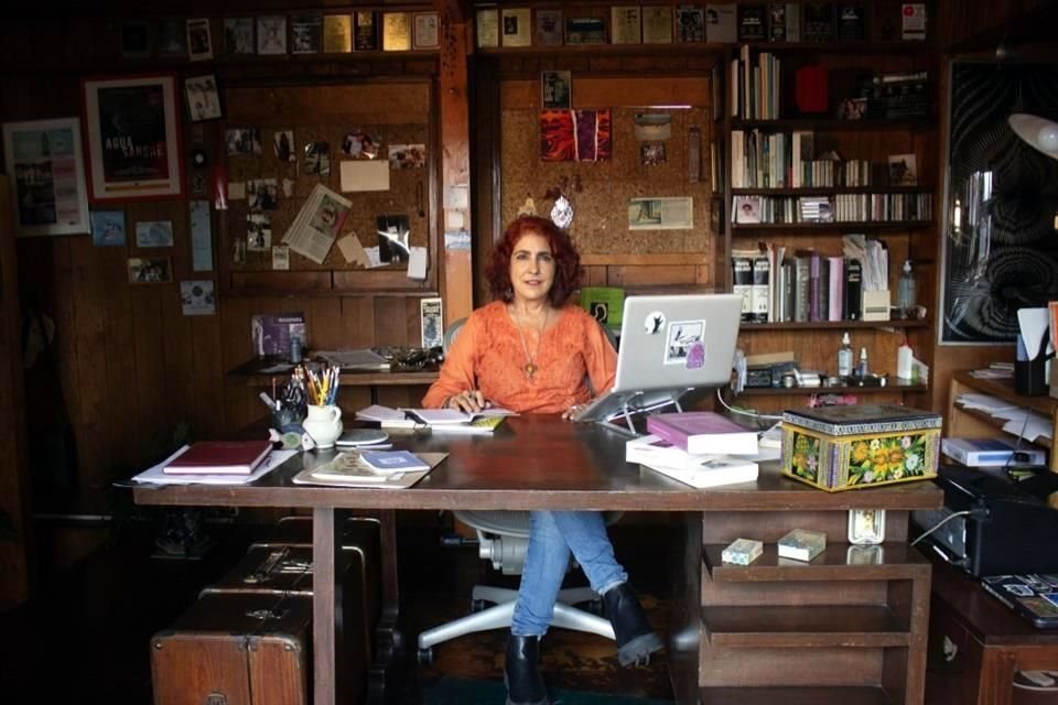 Escritora, dramaturga y periodista Estela Leñero.