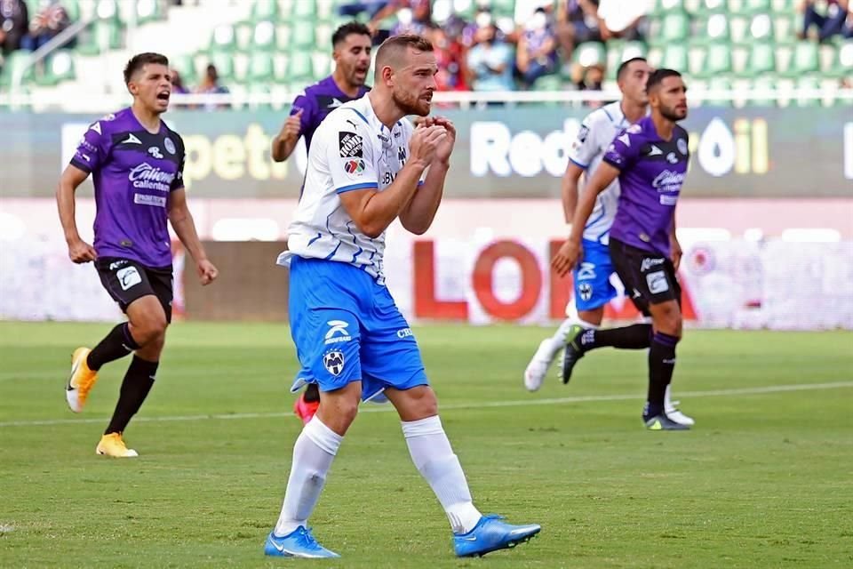 El neerlandés ha lucido errático en sus últimos juegos.