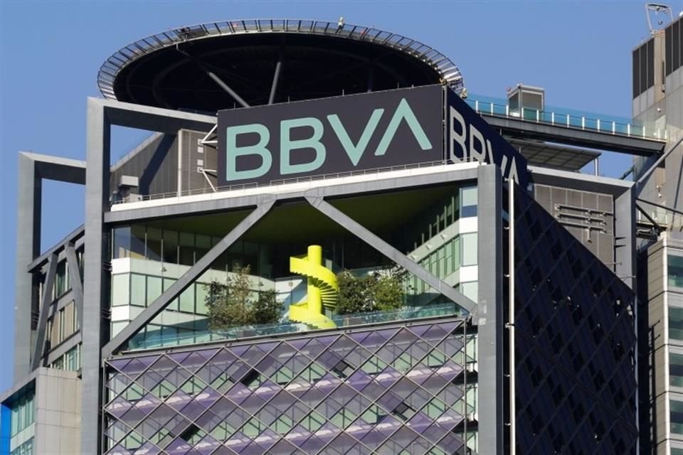 Usuarios denunciaron que ahora tienen saldos negativos debido a las fallas de BBVA.