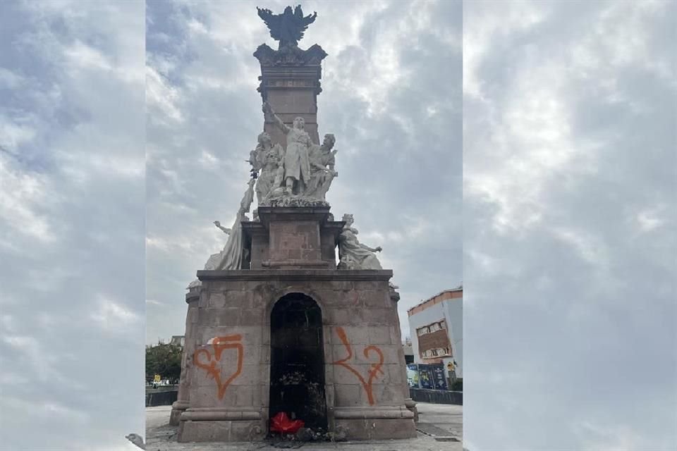 Estado actual del Ángel de la Independencia.