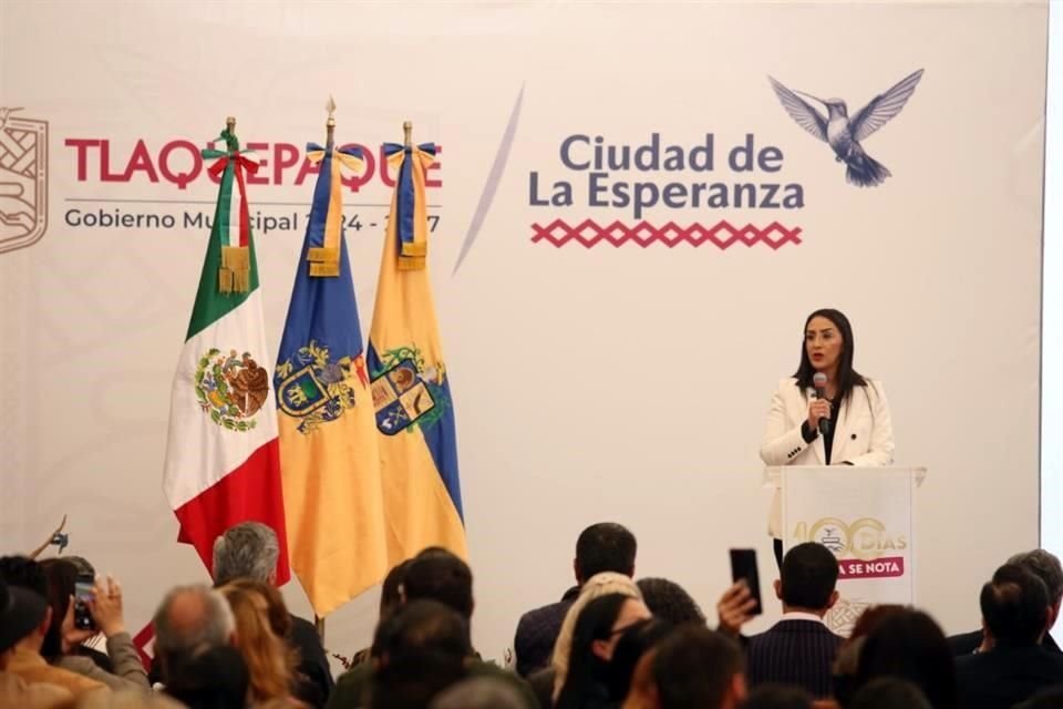 La Alcaldesa morenista, Laura Imelda Pérez Segura, conmemoró sus primeros 100 días de mandato en este Municipio.