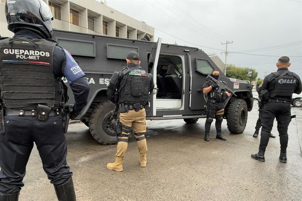 Operativo donde descubrieron laminero ligado a robo de autos.