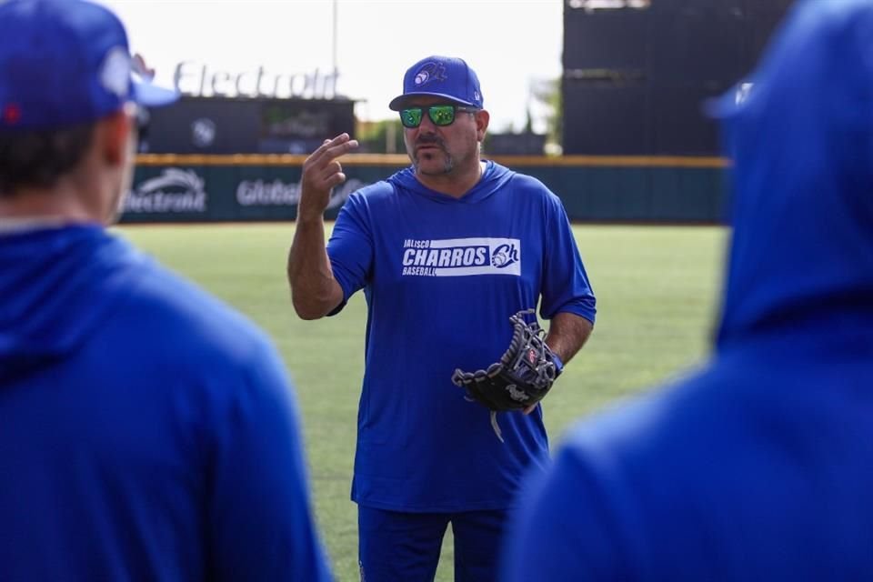 Benjamín Gil, mánager de Jalisco, sabe perfectamente lo que implica jugar una postemporada en la liga invernal, pues en casi 10 años como manejador ha accedido a 8 fases de Playoffs.