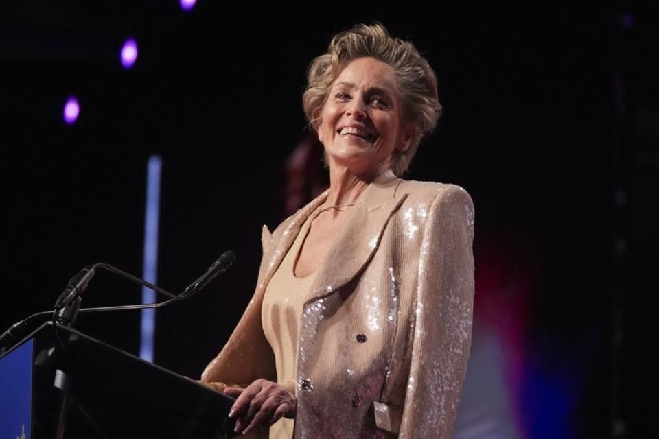 Sharon Stone fue quien impulsó hace unos días esta iniciativa entre las estrellas.