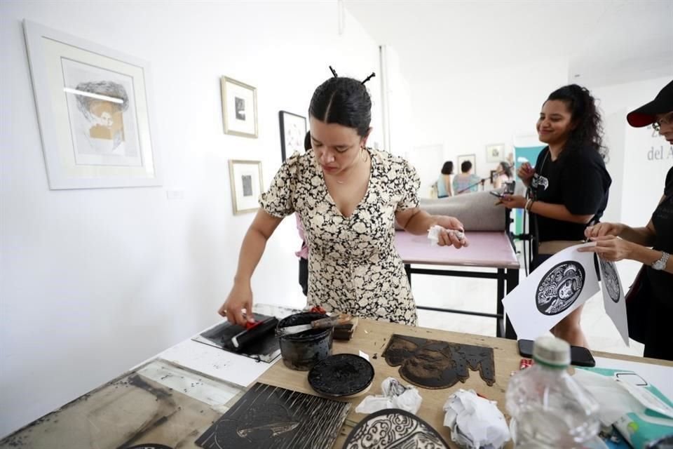 El Taller de Gráfica Zapopan abrió una convocatoria para que los interesados puedan introducirse a la técnica del monotipo.