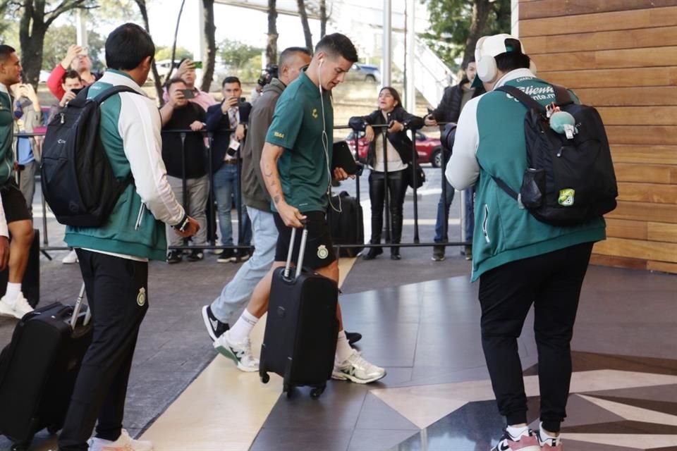 El Atlas disputan su primer partido del Clausura 2025 en casa, ante el León, con el que podría debutar el colombiano James Rodríguez, quien ayer llegó a la Ciudad, junto con el plantel.