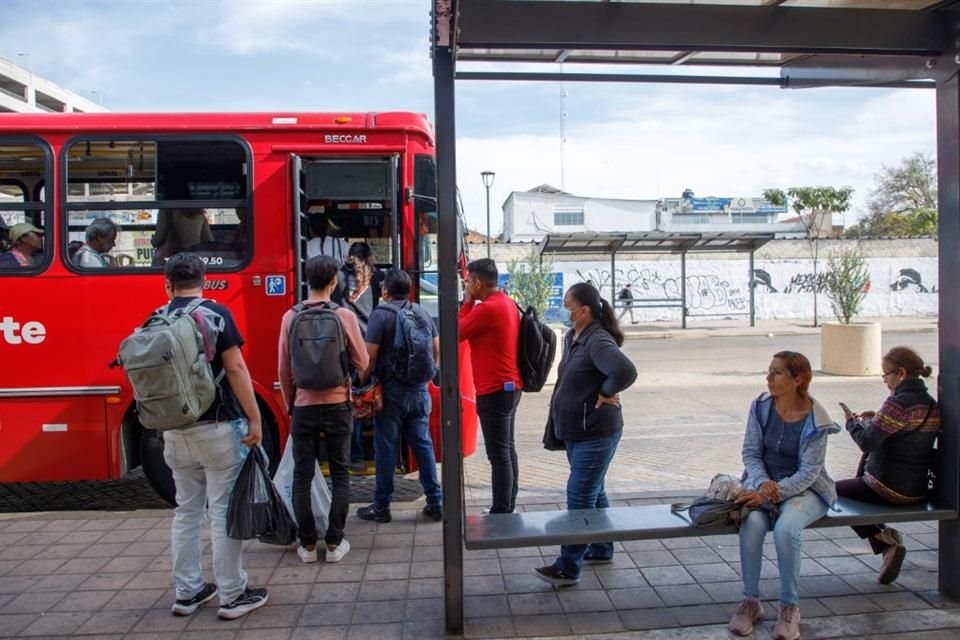 Los ciudadanos son quienes nominarán a los mejores choferes.