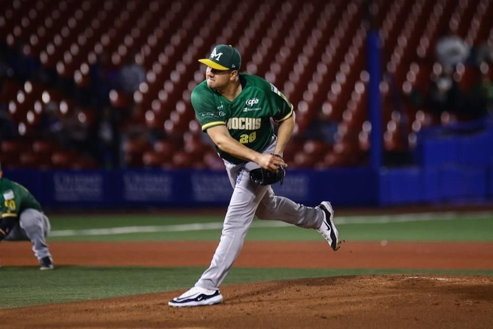 Charros se refuerza con el pitcher derecho Omar Araujo para la Serie Final.