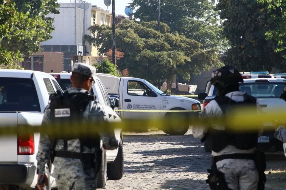 El hallazgo fue en la Calle Soraya Jiménez, al cruce de Ángel 'El Zapopan' Romero, en la Colonia Parques de la Victoria en Tlaquepaque.