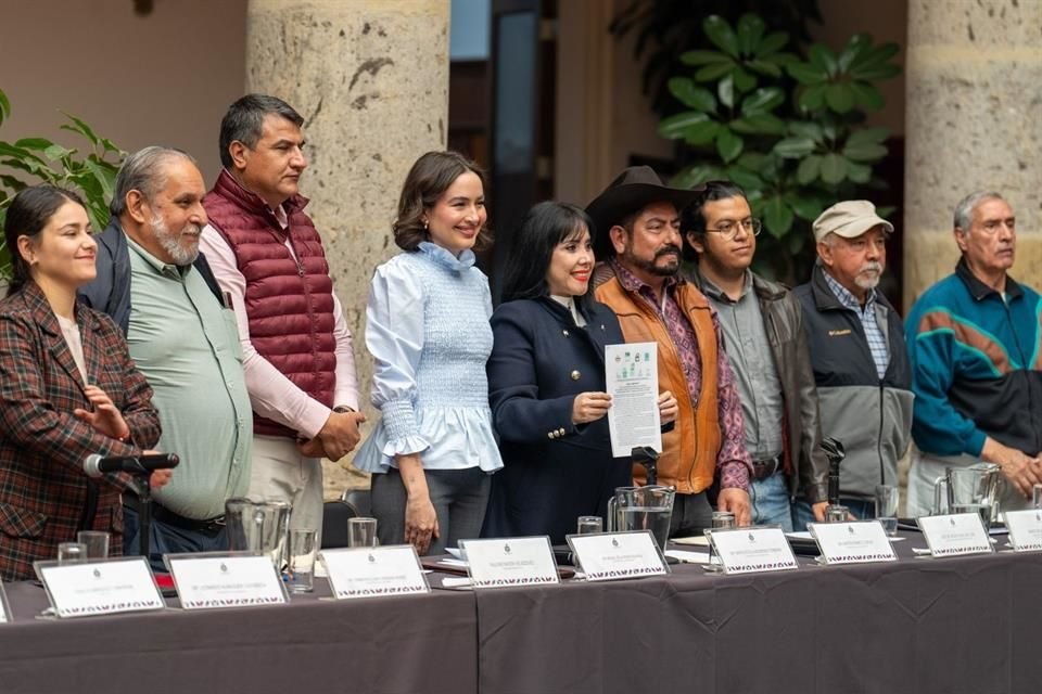 Diputados de Morena, respaldados por Futuro y PT, firmaron compromisos legislativos